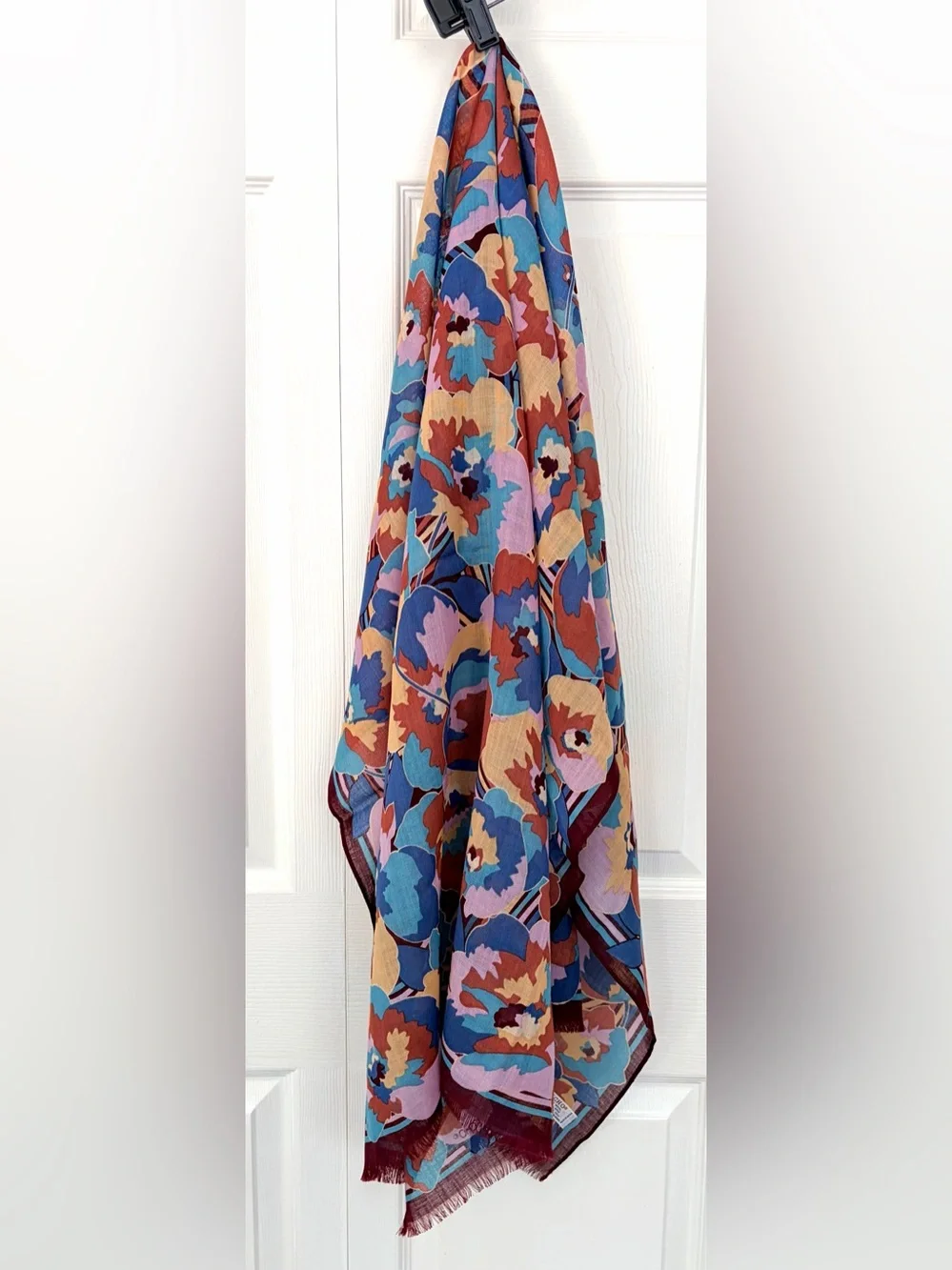 Echo Scarf Wrap Oblong 100% Wool Floral New